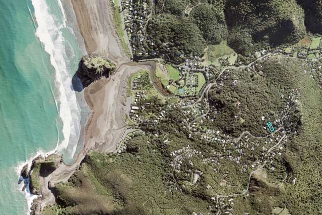 130 Seaview Road Piha_2