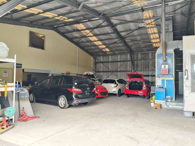 69-71 Mihini Road Henderson_1