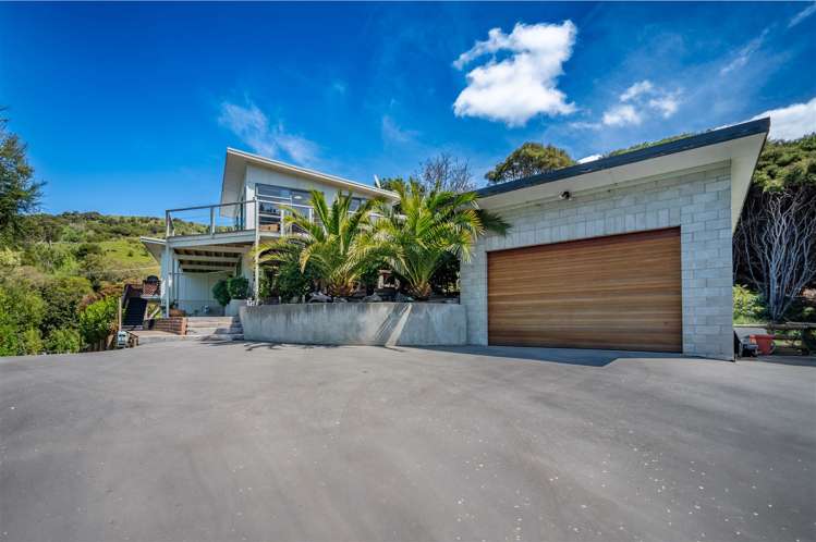 37 Tikao Bay Road Wainui_15
