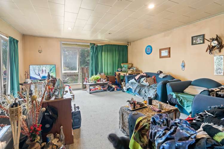 324 Ngaumutawa Road Solway_6