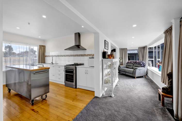 14 Ropata Street Hawera_9