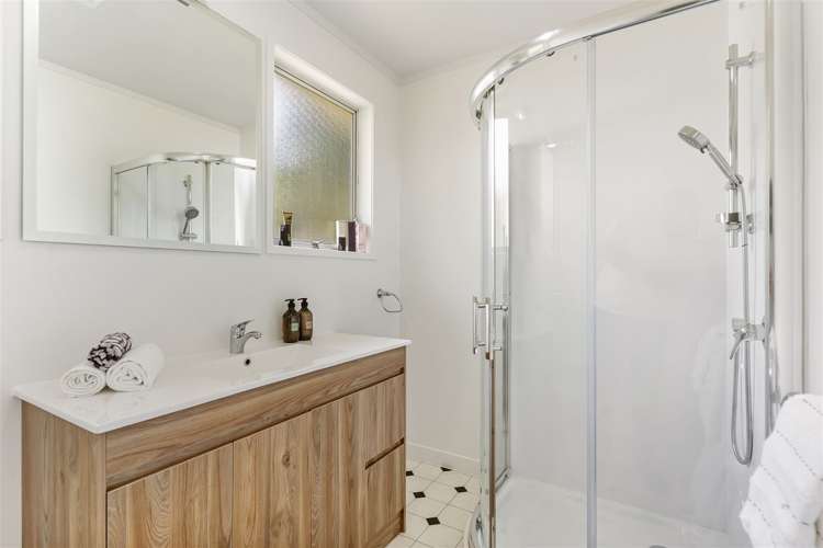 15 Castleton Street Birkdale_10