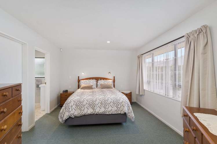 6 Mclean Place Woodend_10