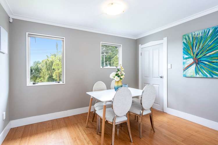 2/37 Clayburn Road Glen Eden_13