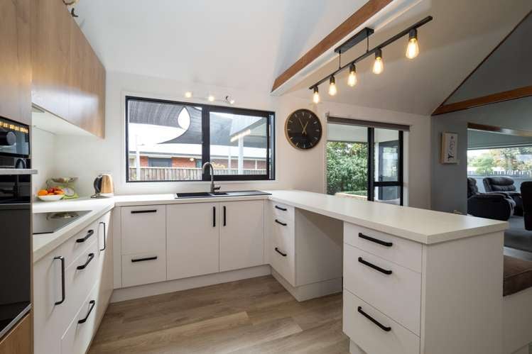 31 Queens Drive_0