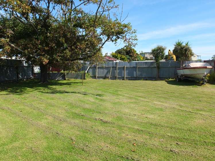 3 Hart Street Foxton Beach_22