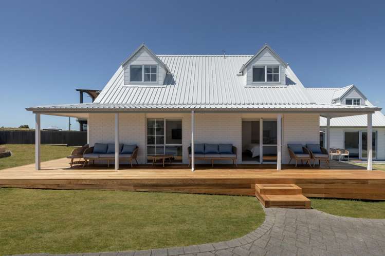 906 Papamoa Beach Road_3