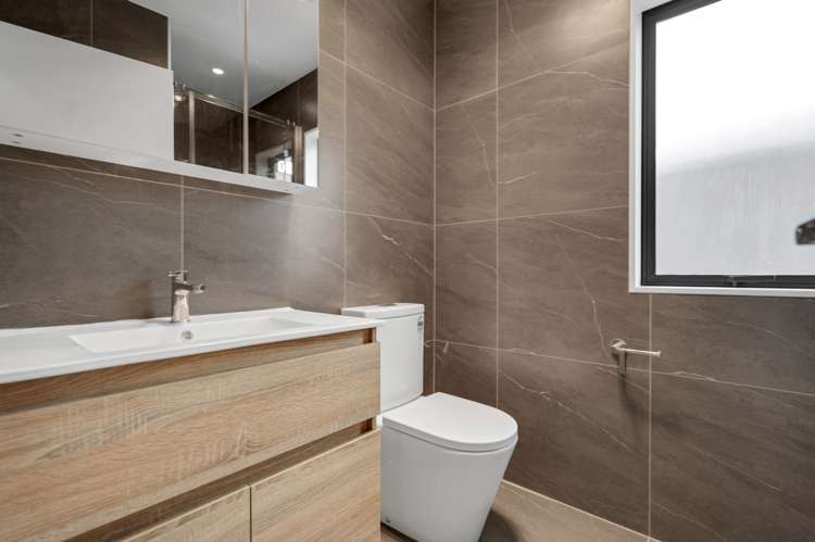 8/10 Orchard Street Avondale_6