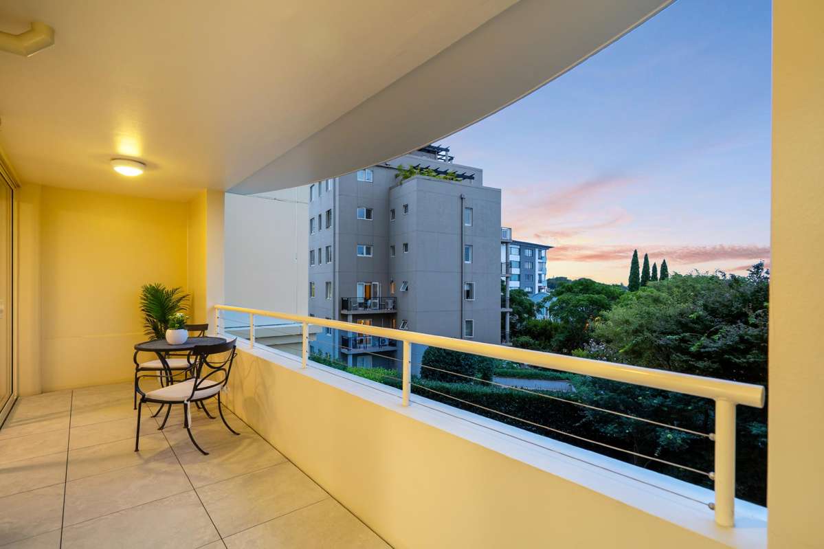 203/8 Middleton Road_5