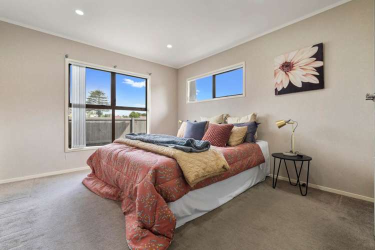 1/40 Swaffield Road Papatoetoe_16