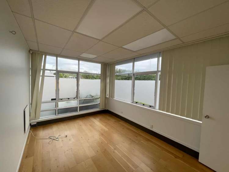 D/129 Onewa Road Northcote_5