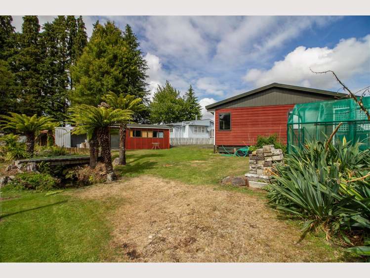 29 Lee Street Ohakune_14