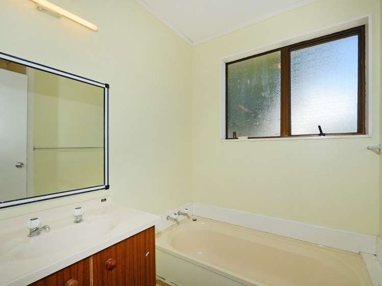 652 Main Road North Te Marua_7