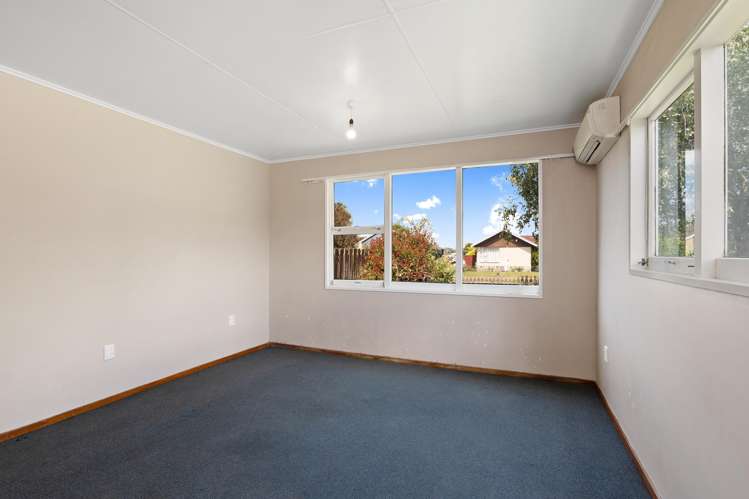 1 and 2/107 Rowley Avenue Hoon Hay_4