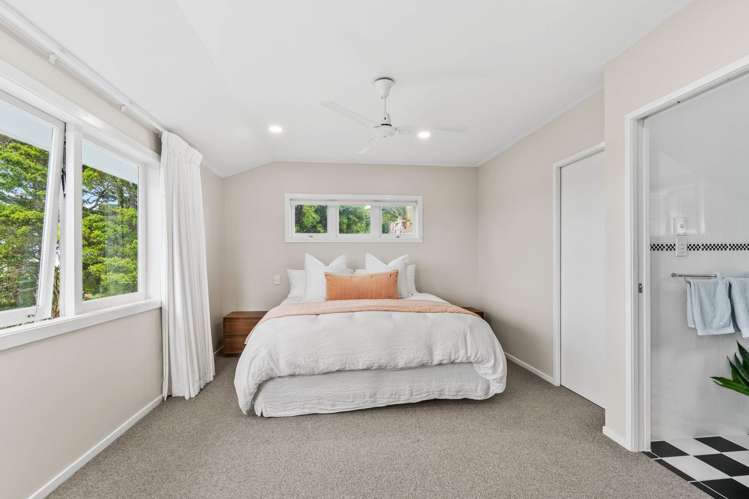 221 Mountain Road Maungaturoto_21