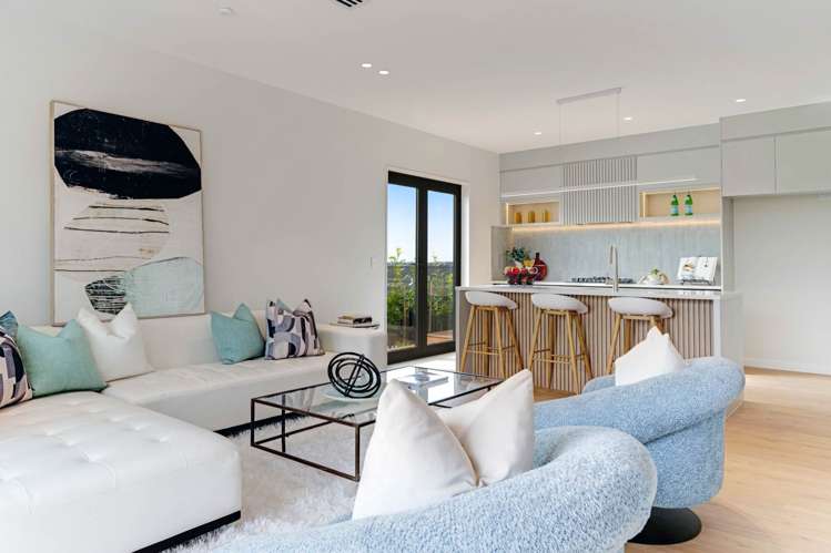 8 Lambert Road_5