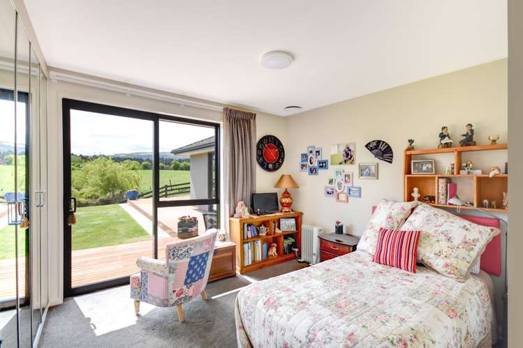 47 Awa Toru Drive Fairfield_18