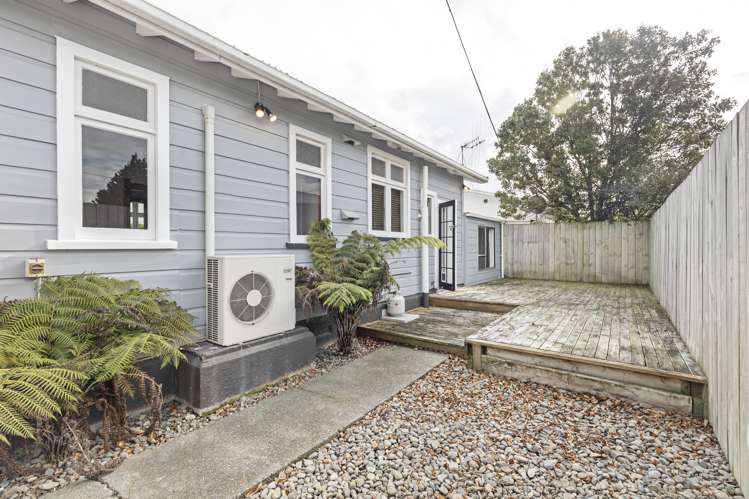 6 Owen Street Feilding_13