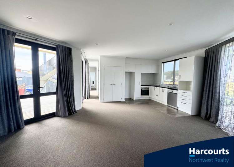 284 Hobsonville Point Road Hobsonville_1