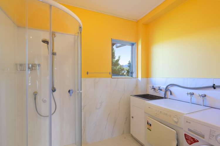 93 Princes Drive Britannia Heights_23