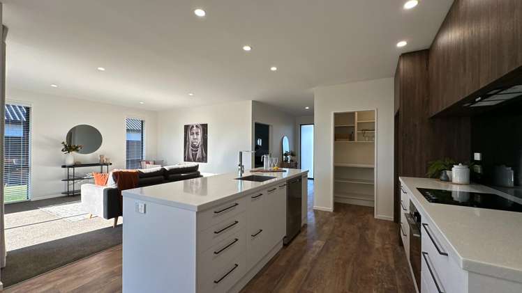 40 Strowan Avenue Elgin_5