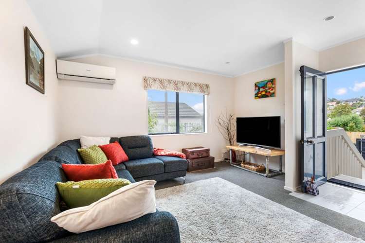 1/10 Knott Road Stanmore Bay_8