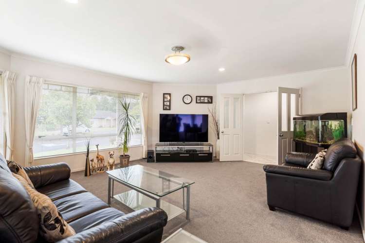 33 Craigavon Drive East Tamaki_3