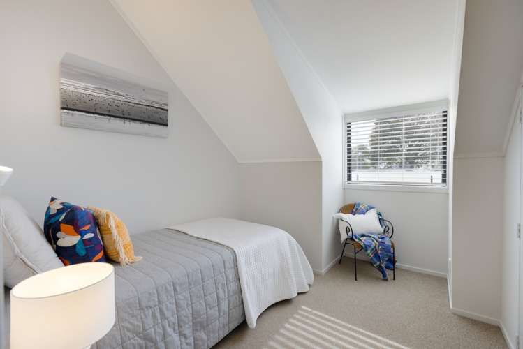 20 Heron Avenue Matua_12