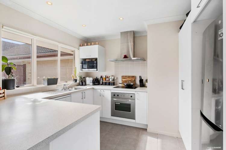 58 Lough Bourne Drive Pukekohe_6