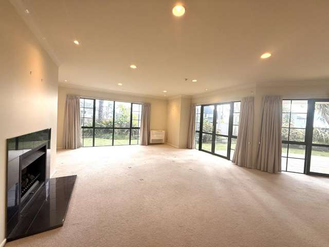2 Beach Road 10688_4