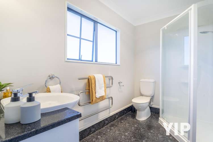 17 Claverton Grove Churton Park_12