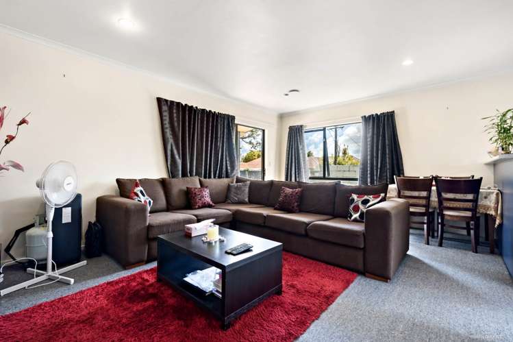 4a Fairdene Avenue Henderson_3