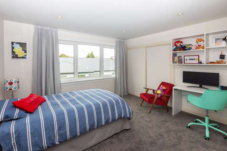 11 Lloyd Street Strowan_20