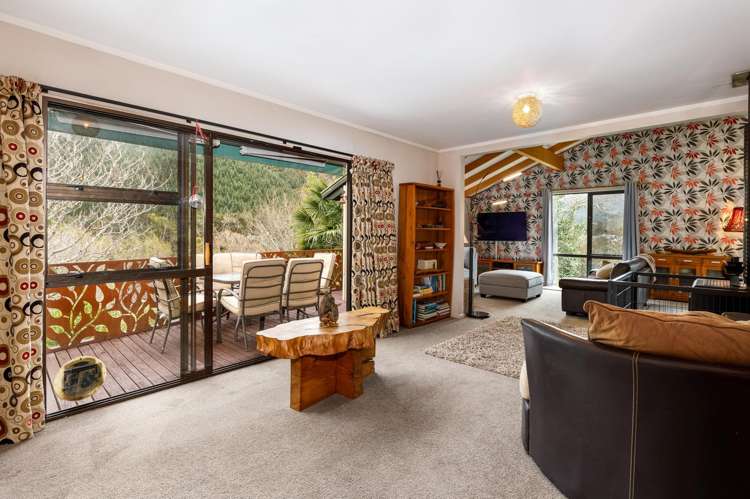 420 Wakamarina Road Canvastown_13