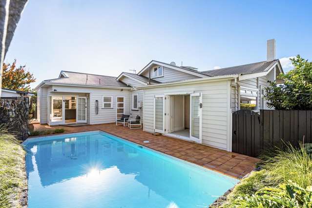 49 Lloyd Avenue Mount Albert_2