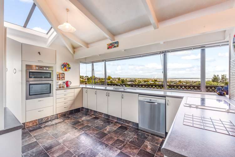 16 Barrington Place Richmond_13