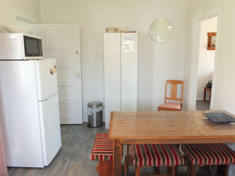 3 Hart Street Foxton Beach_8