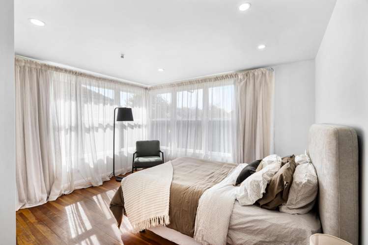 716 Grove Road Mayfair_5