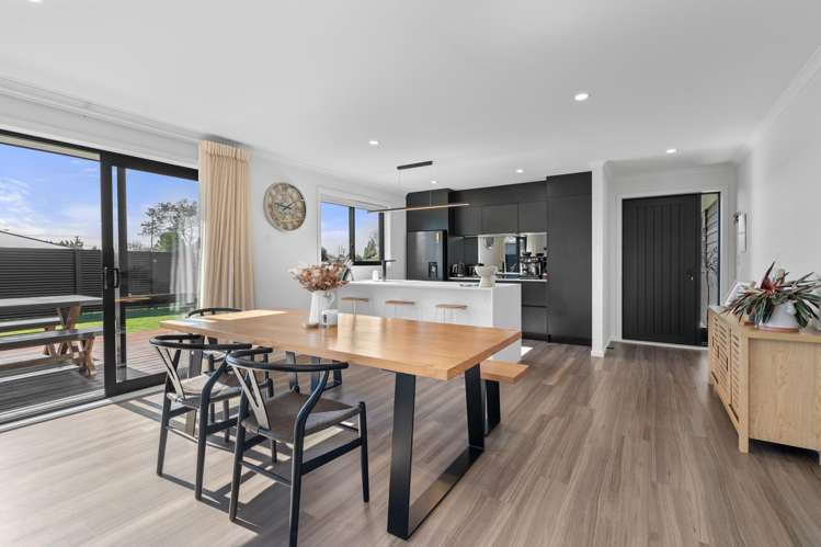 8 Old Orchard Road Solway_9