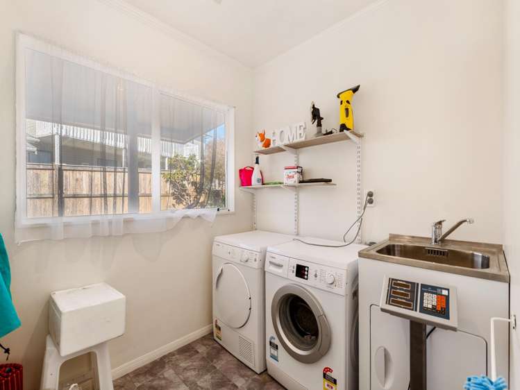 12 Aquarius Drive Kawaha Point_14