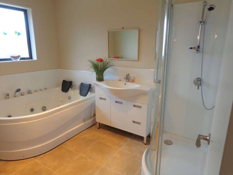 4 Anama Valetta Road Valetta_16