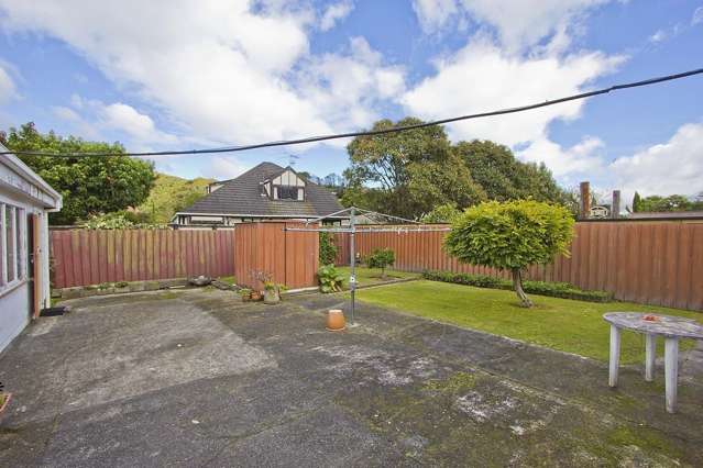 36 Pilcher Crescent Naenae_3