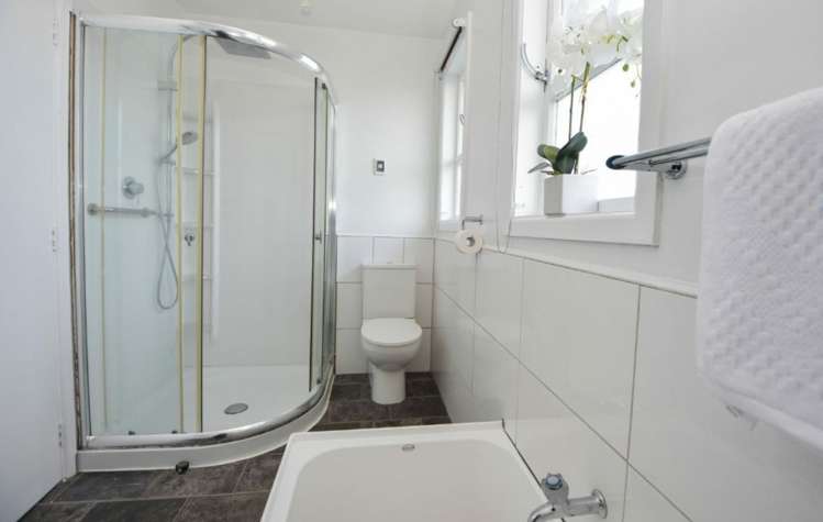 16 Margaret Street Solway_11