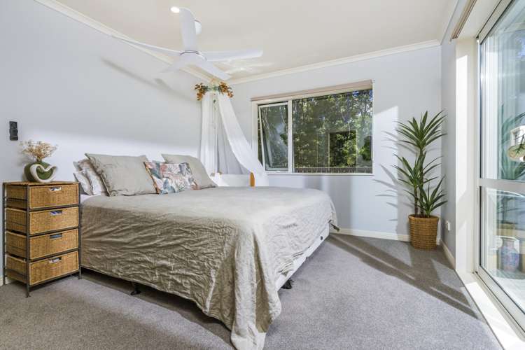 11a Viridian Lane Greenhithe_10