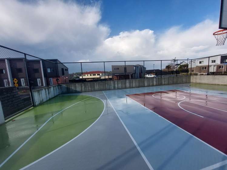 6 Selo Street Glen Eden_14