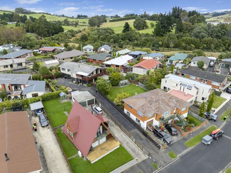 8 Clariton Avenue Green Island_30