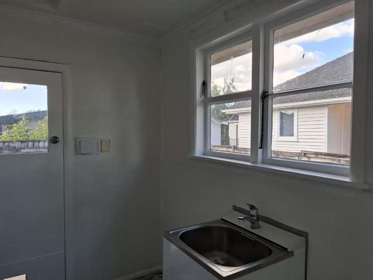 2 Willis Street 2738_7