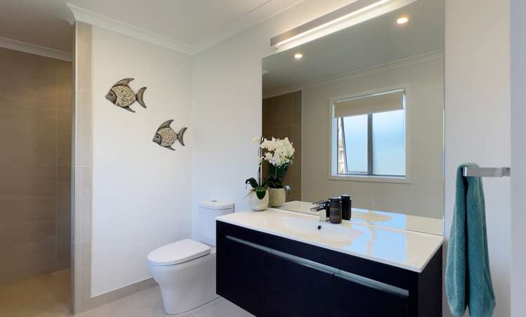 17 Henry Bell Close Leamington_13