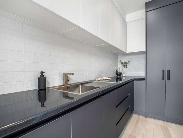 1 Moemoea Place 11373_7