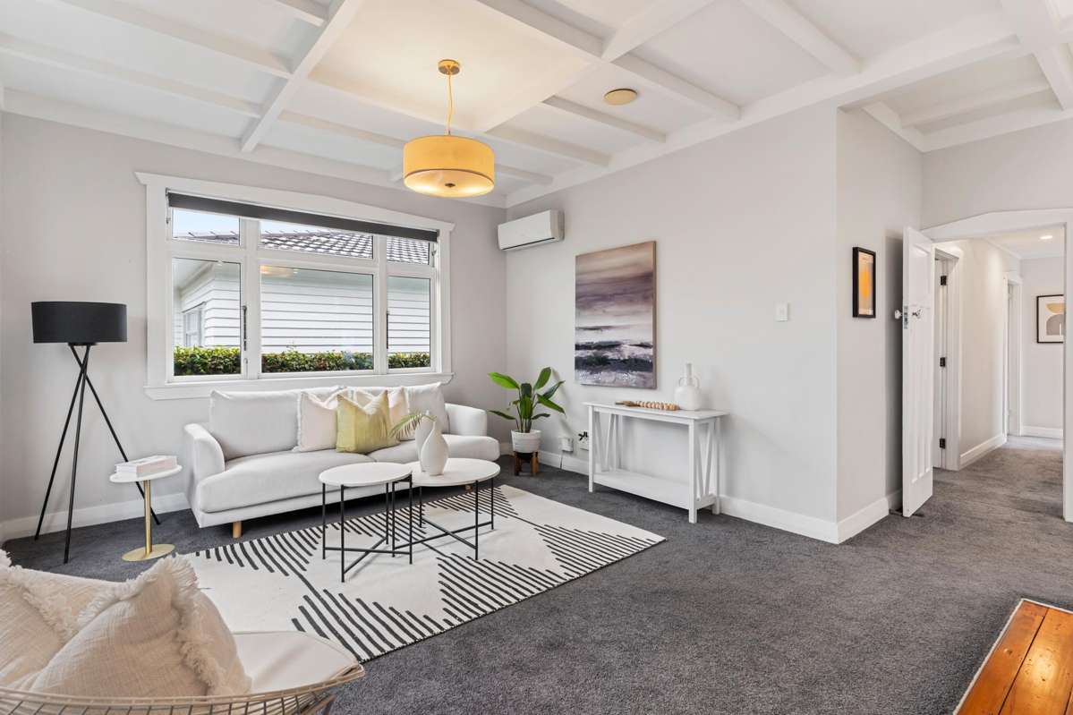 1/167 Point Chevalier Road_1